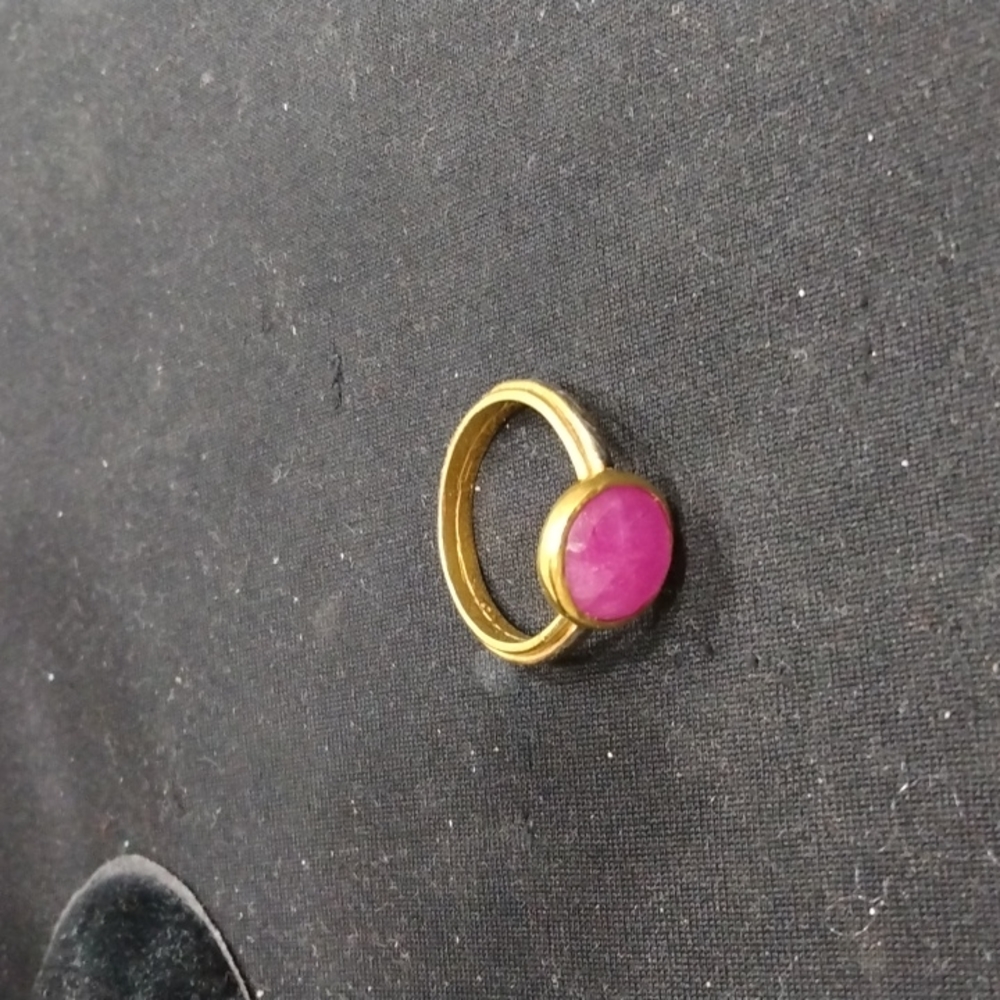 Ruby Style Ring - image 3